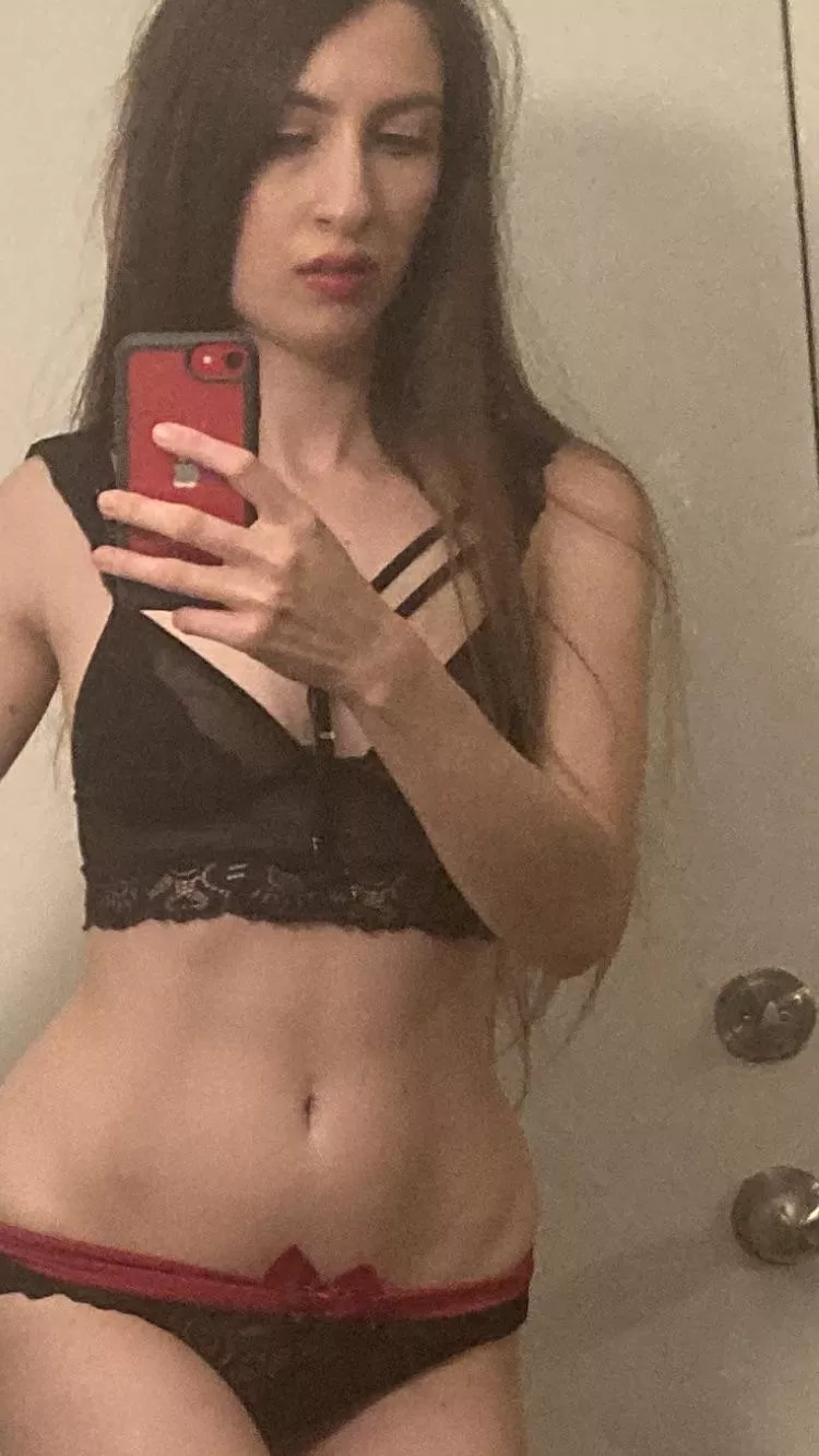 I’m fun sized ;) posted by egirlfromyournight