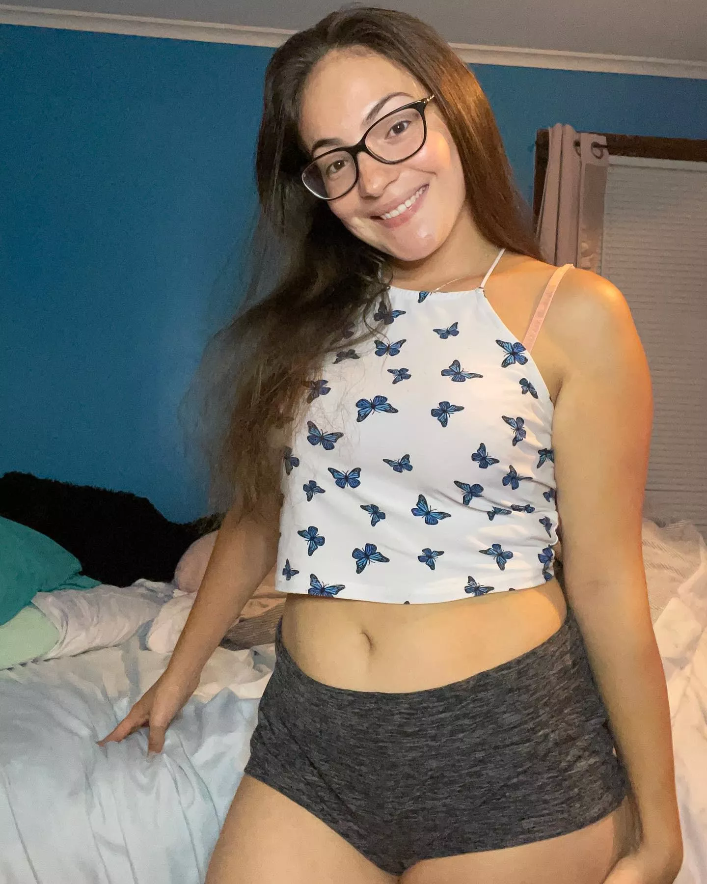 I’m glasses don’t fly off my face you’re not fucking me hard enough posted by Lovelymarie2022