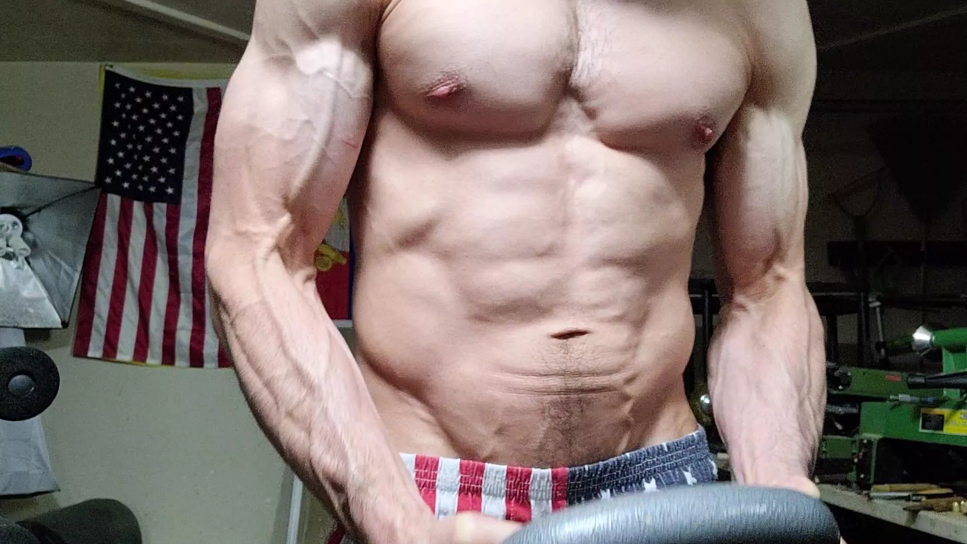 I'm going to start kettlebell training again, to get my forms pumped this year, let's go posted by bigdickmarine64