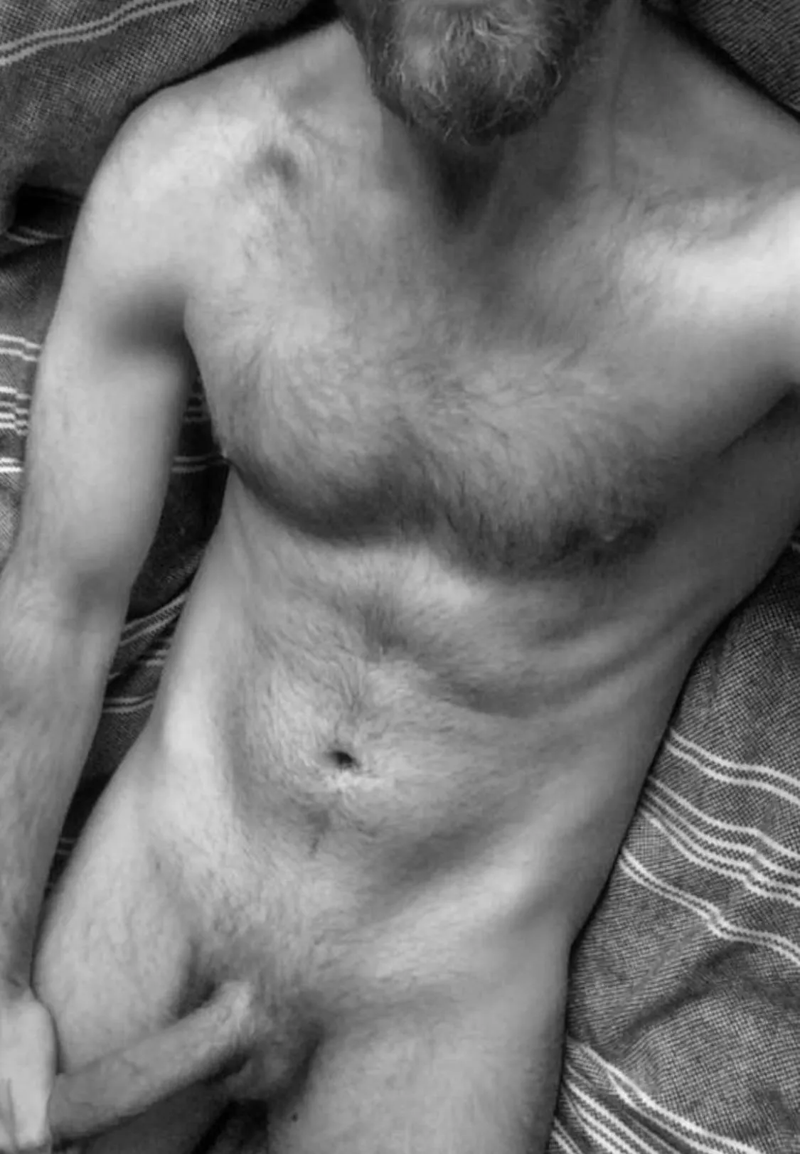 I’m gonna lay down for 20 minutes… Will you wake me up by sitting on my face? posted by hasjohnnycumlately