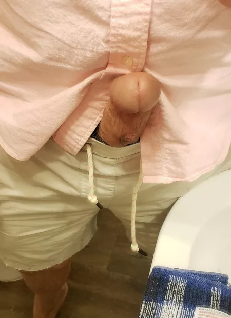 I'm guessing this means it wants to be touched by DelrayAndrew