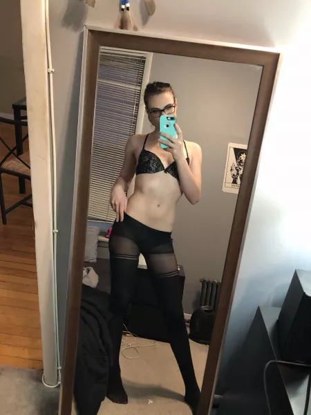 I'm halfway between a sexy librarian and a strict teacher but I'm 100% turned on by AvaShade