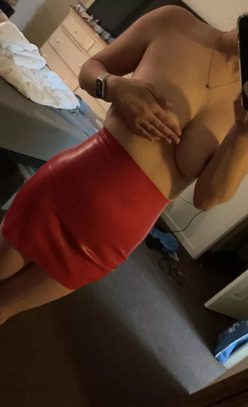 I’m happiest in latex by hopefulmetsfan