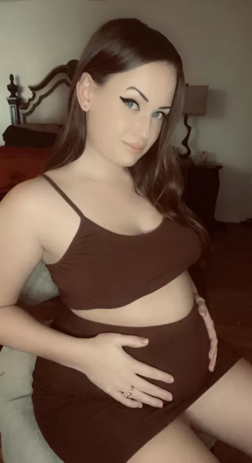 I’m having cheeseburgers for dinner. 😋😋😋 by Nora_Ell