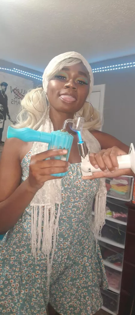 I'm Heating up The Banger For You, Bang Me After? by lilgoddess_minx