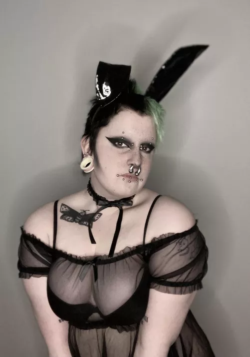 Im here for you, if you want to use me☺️✨ by Luicca