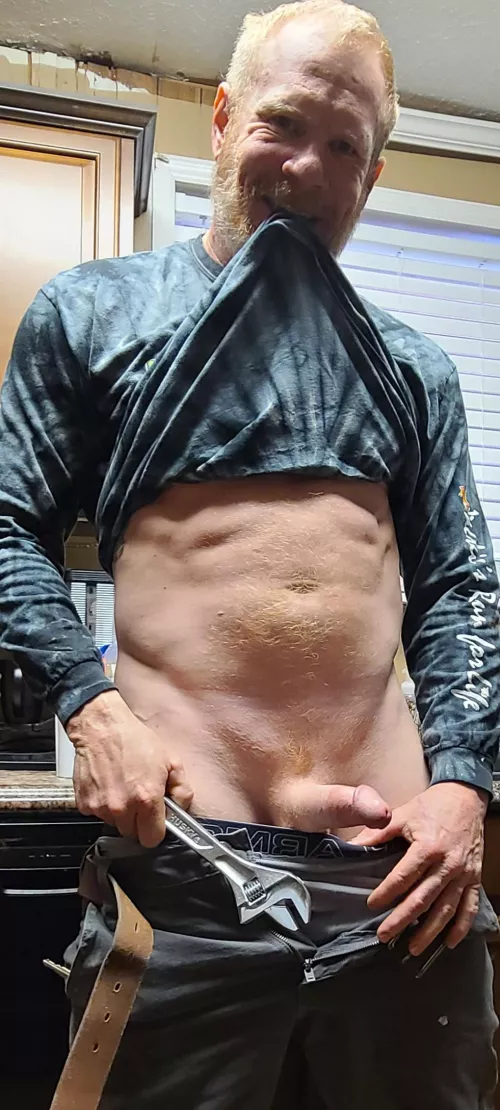 I'm here to lay some pipe. 48 Georgia by RedHeadedStrngr