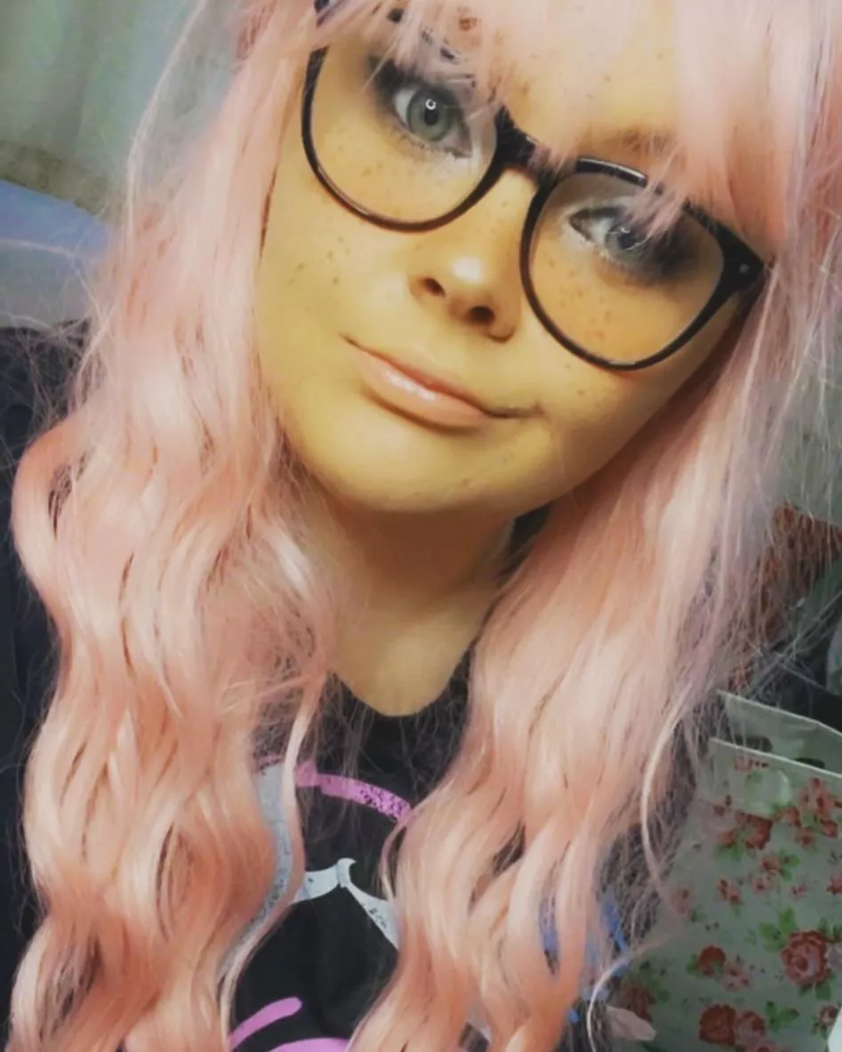 I’m horny x posted by EeveeGracex