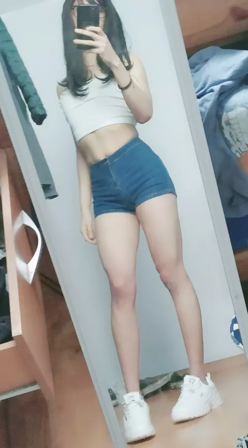 I'm I too tall for being a femboy? 🥺 by jojo_sefi