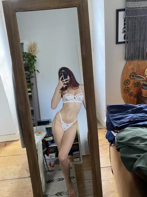 I'm in love w/ this underwear 💕 [F] by Ninaromane