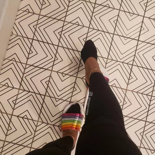 I'm in love with these tiles against my black ankle socks by kingpinkatya