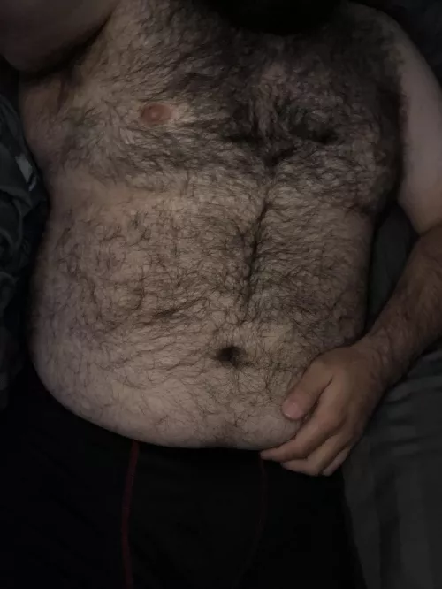 I'm in need of some belly rubs by bearybearyhairy