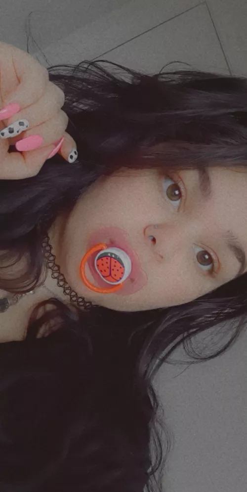 im jus a smol baby by babygirl_sma