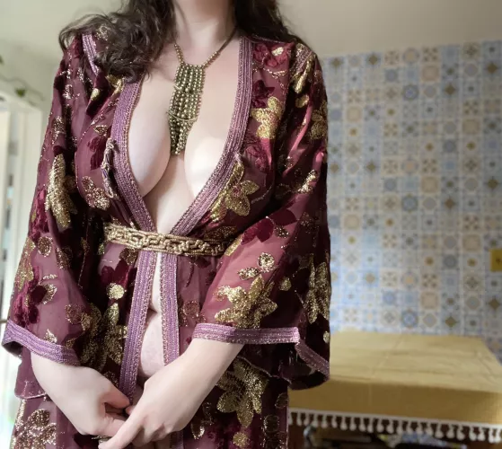 I’m just a simple housewife but sometimes I get a little fancy in the kitchen by be_my_toyslave