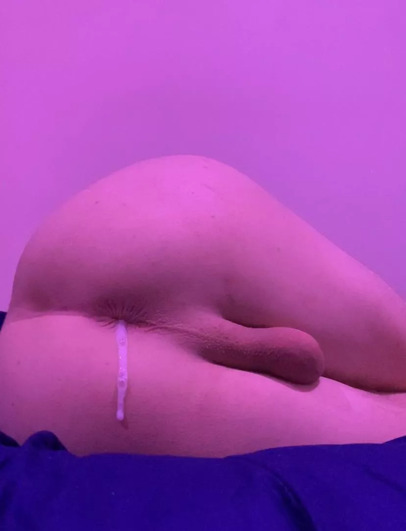 I'm leaking a little posted by TheCuteFemboy