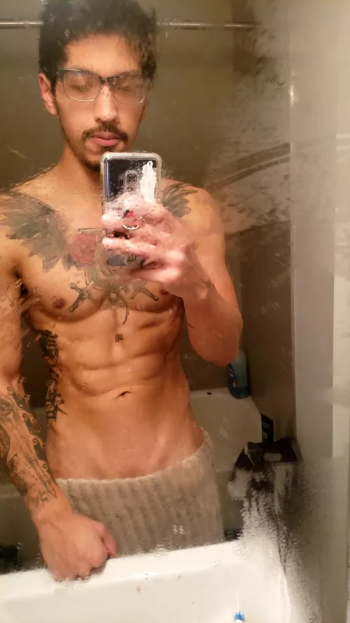 I'm like a solid 7 right😅 by jovanni9inch