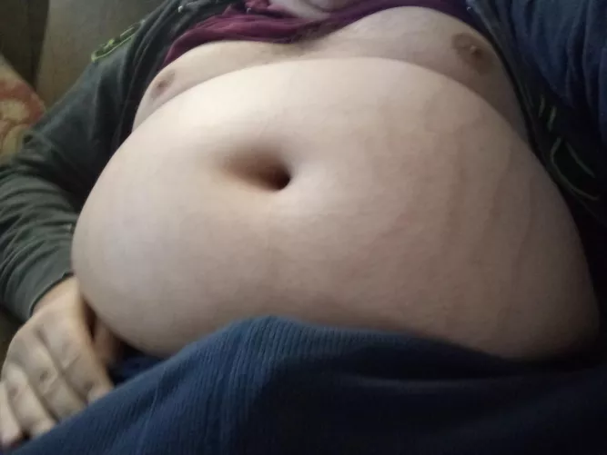 Im Looking Hefty Lately by [deleted]