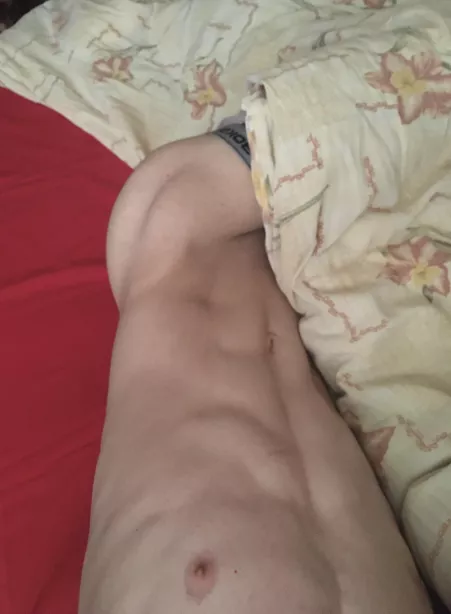 I'm lying here and I don't know what to do. Can anyone help me? :) by LucaZess