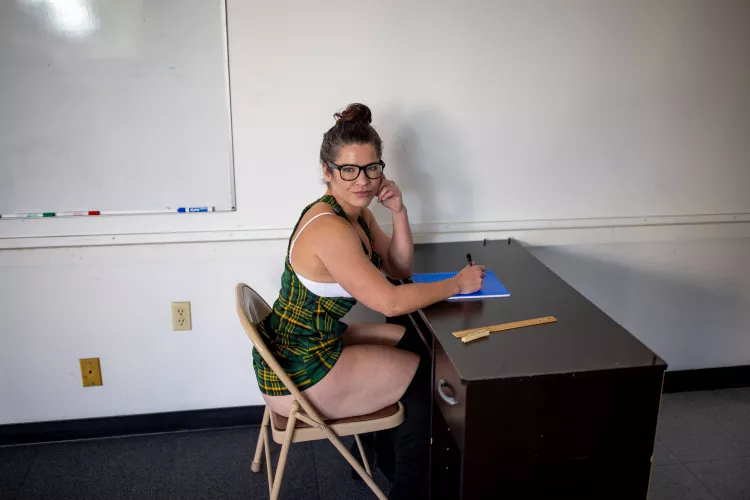 I'm Mrs. Sammi Starfish and I'll be your substitute teacher today! by Sammi-Starfish