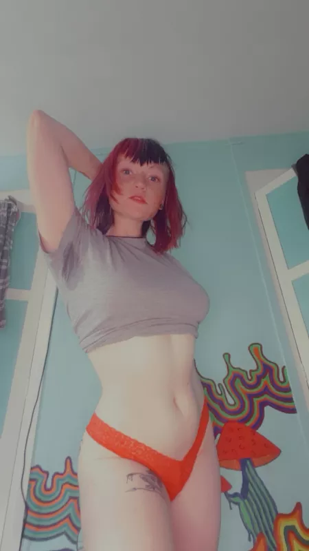 Im new here, i hope yous dont mind some sweat 💦 by mini_st0ner