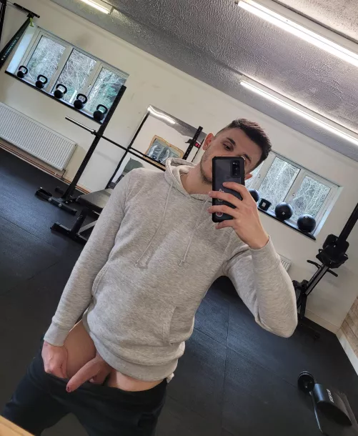 Im not always naked and hard. Unfortunately 💁‍♂️ by HangingZucchini