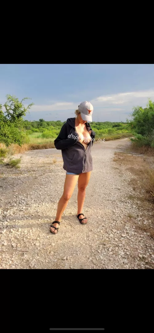 I’m not sure how many people saw us , but I got a few whistles 😉 by IAUTN