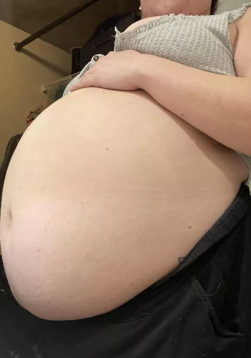 I’m not that big am I by Redhairedprincess