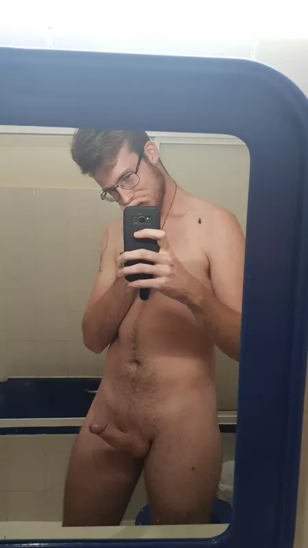 I'm not the most shredded here but I hope you still like me 😅 by MLG_BOB_ROSS