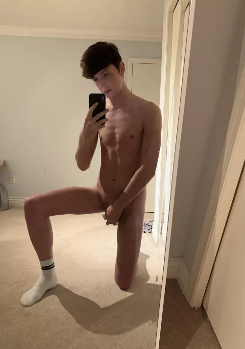 I’m on my knees and I’m beggin’ cause I don’t wanna lose you (finish the line 😅) by Dillon-Daytona