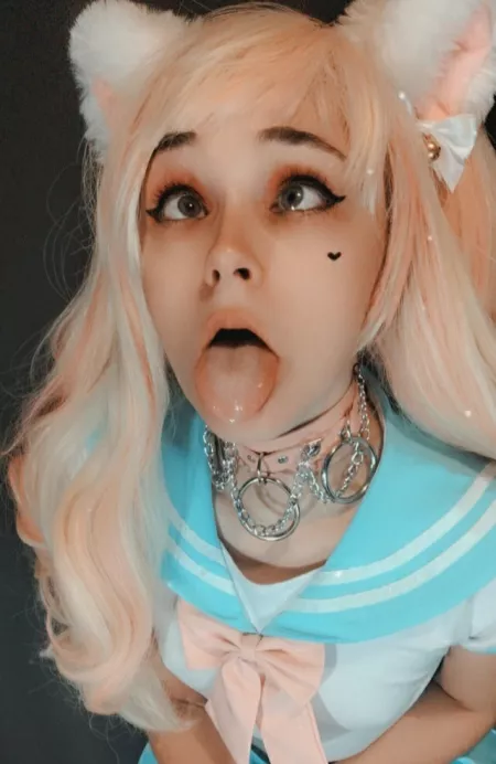 I'm on my knees for you master 👅 by panderdab