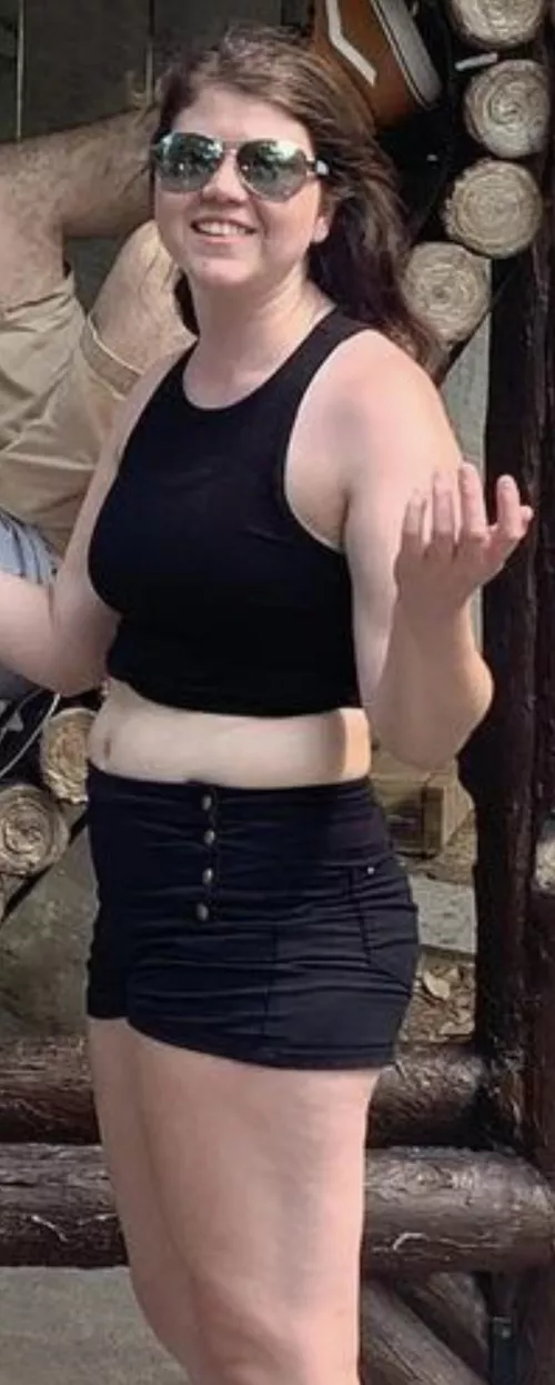 I'm only 3 months pregnant... can you even tell :(? by vanagi6709