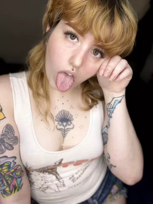 I’m ready ♥️ by uwuucifer2