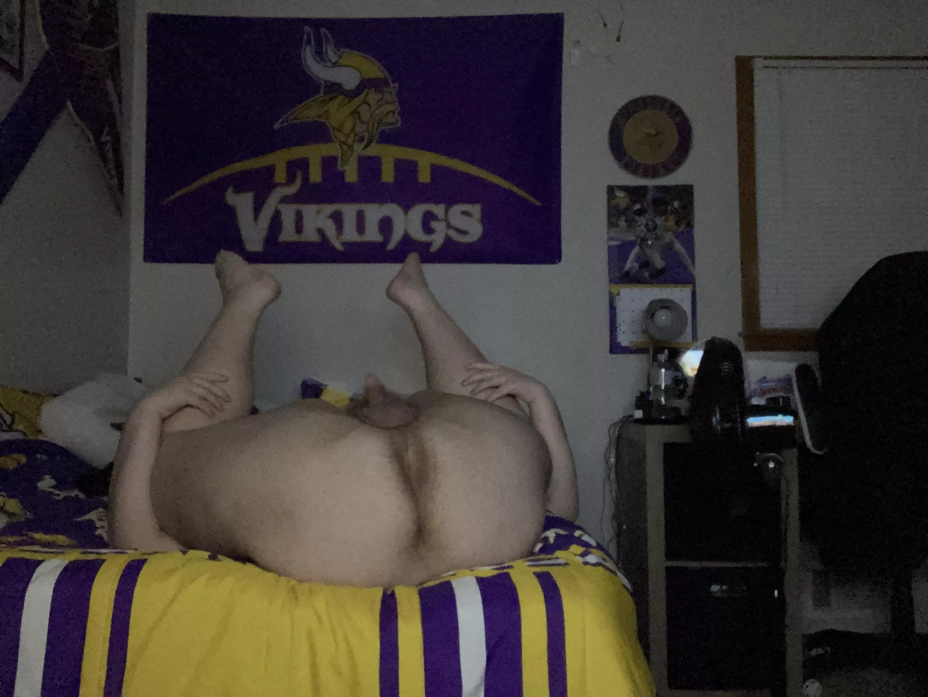 I’m ready and in position for you;) posted by AlexK112507