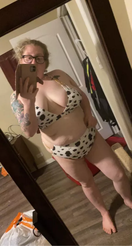 I’m ready for you to take a bite. by SolaG1998