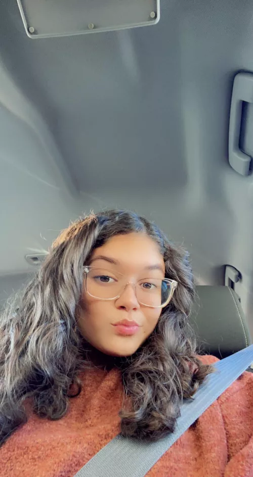 I’m ready to suck your dick in the car. by Evalina992