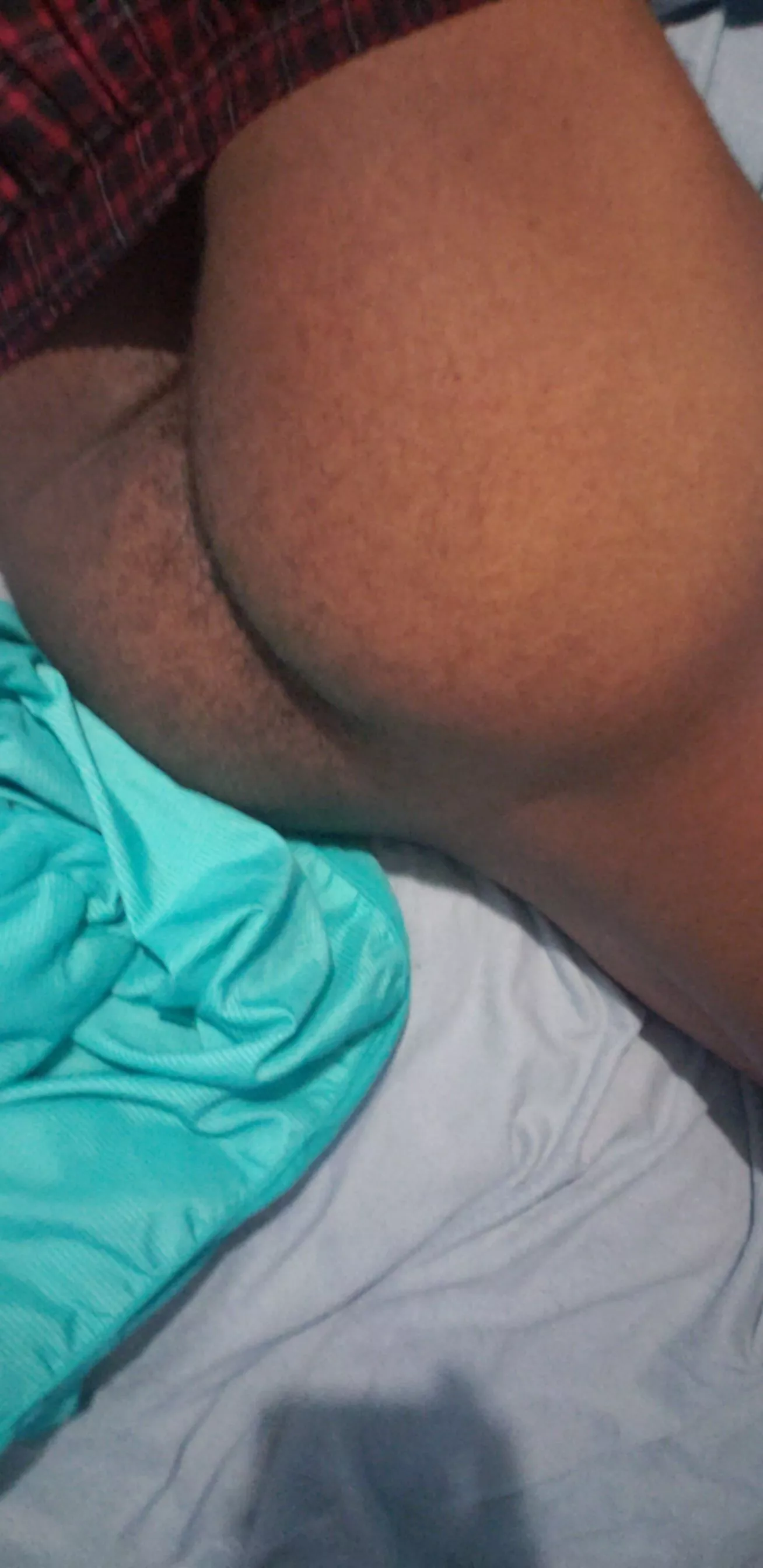 I'm really cold rn, warm me up? 😉😔 posted by Oberon-Atlas