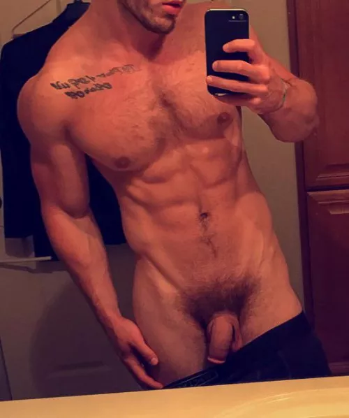 I’m really in the mood to use someone tonight 😈 by androhorvat69