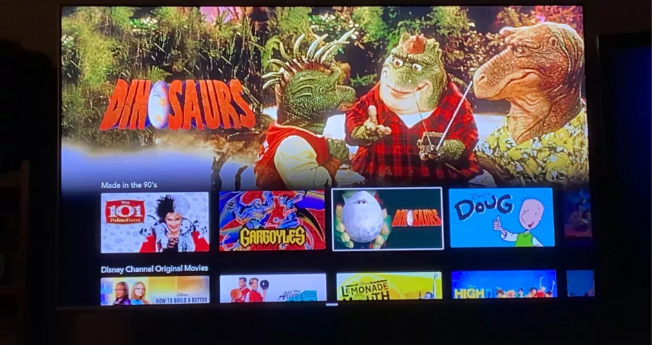 i’m really sad tonight so i’m turning to the 90s section in disney+ by apocalypsiii