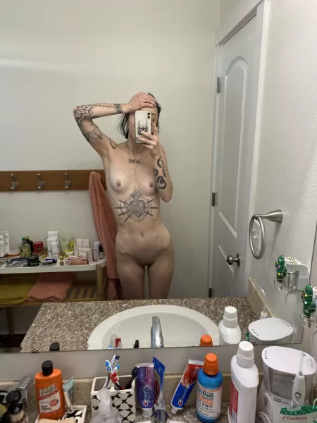 I’m self conscious about my hips. But I don’t care right now I’m horny. (F23) by stonefoxxx