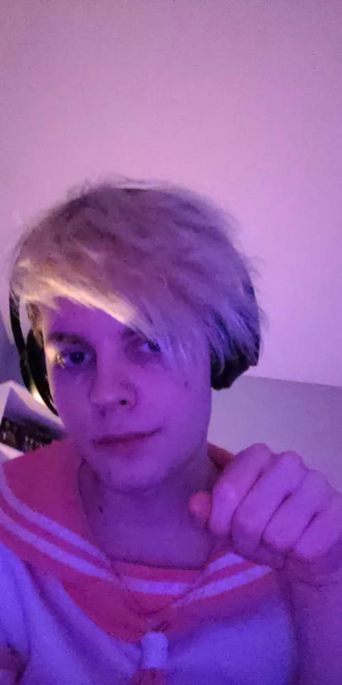 I'm shy pls hug me 🥺 by Original_Hunter_2198