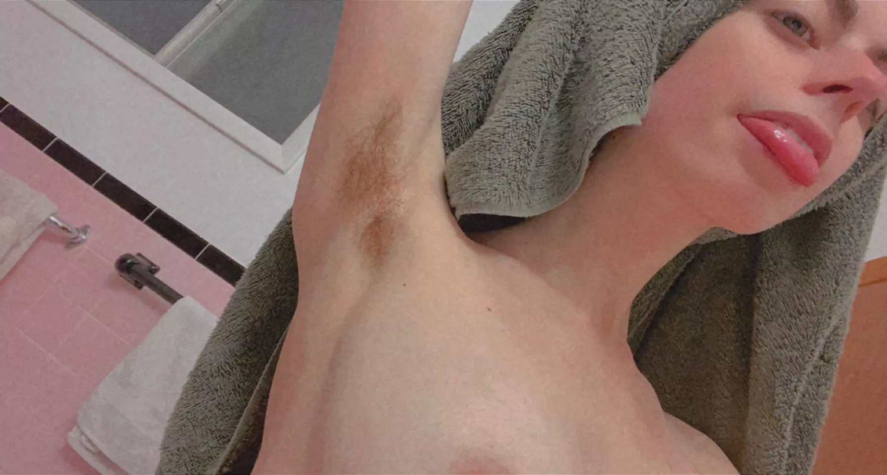 I’m so happy I finally love my body hair 💗 posted by jezebelleeeeee