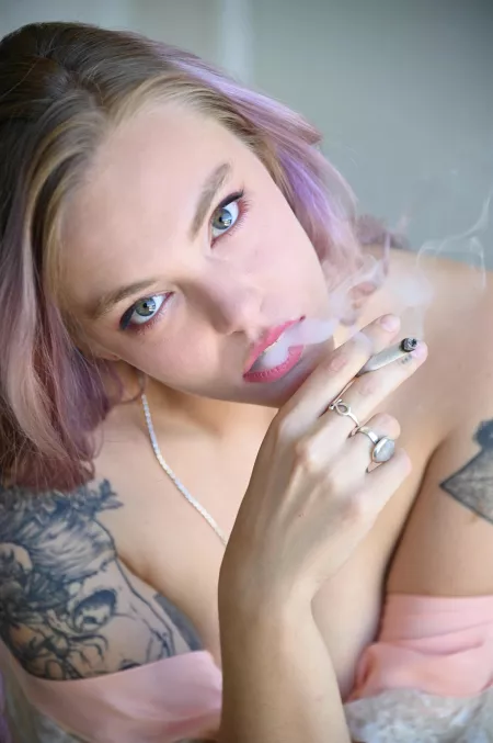 I’m so happy you guys are enjoying my content 💓 by Kaylahisakitten