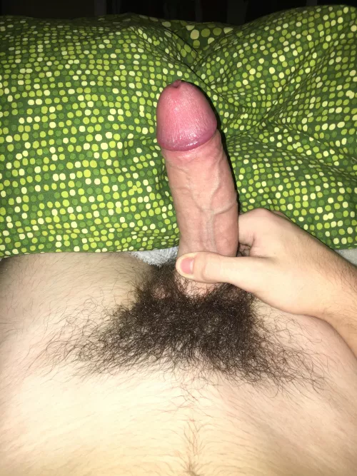 I’m so horny right now, anyone want to chat? by The_martinez_99