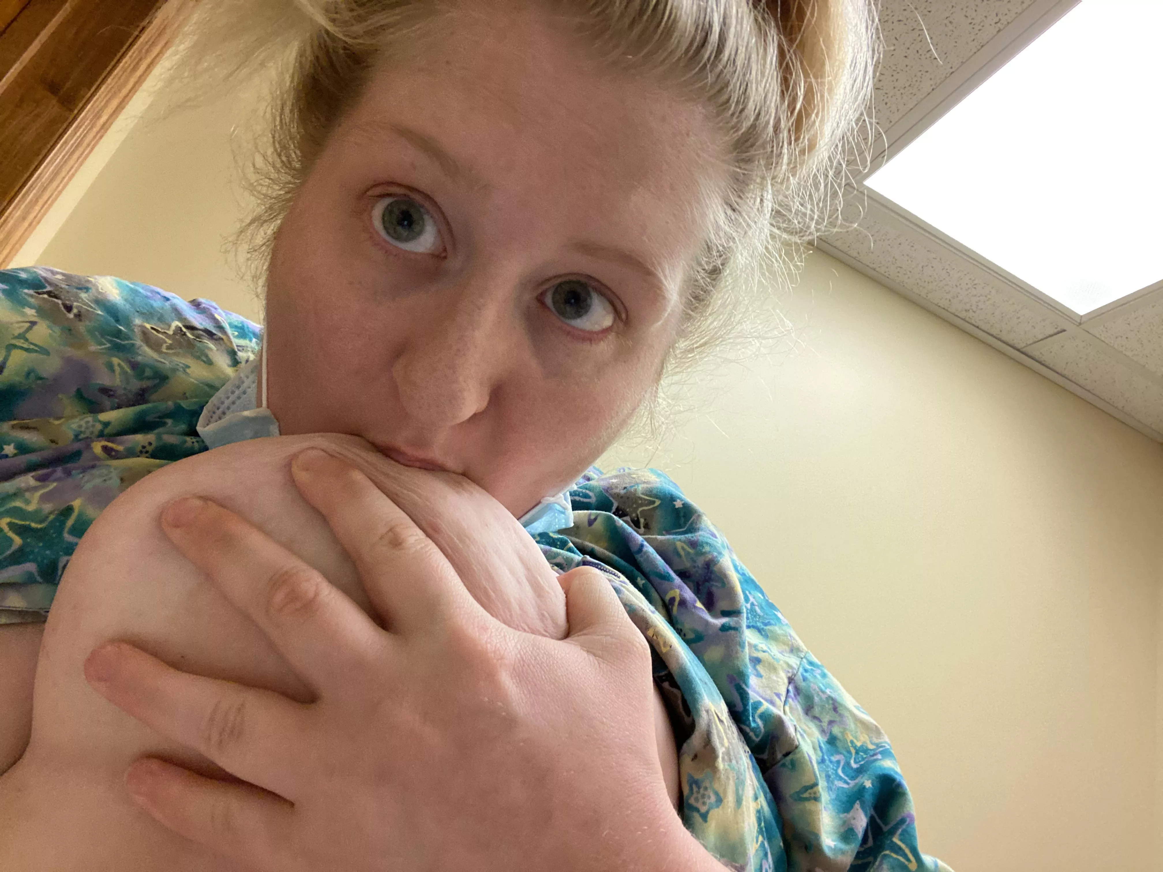 I’m so horny today! posted by SolaG1998