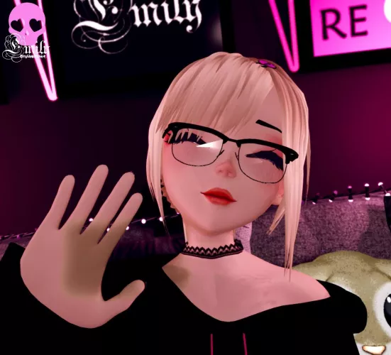 I'm so late because my sleep schedule is now full of shit, whoever is awake right now, I really hope for your support🖤 https://chaturbate.com/emyliveshow by EmyLiveShow