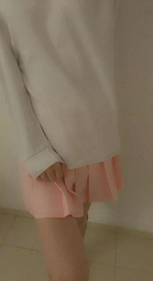 i’m so sleepy.. cuddles anyone? by littlebun3