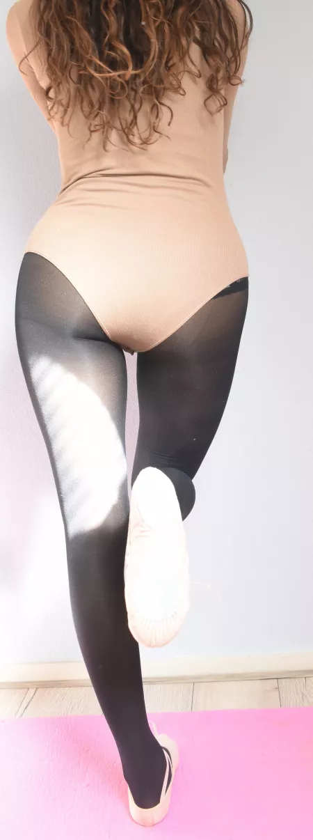 I'm soo sorry my panties are peeking... :P by SprinklingSummer