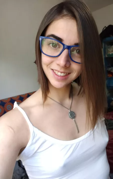 I'm starting to accept my body more, what do you think of my breasts? by Rafaela_tuy69