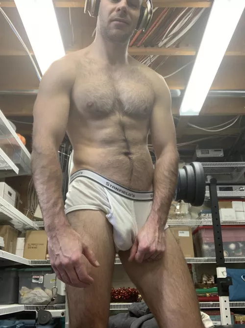 I’m up for some fun with a fellow bro. by Flashy-Usual-7228