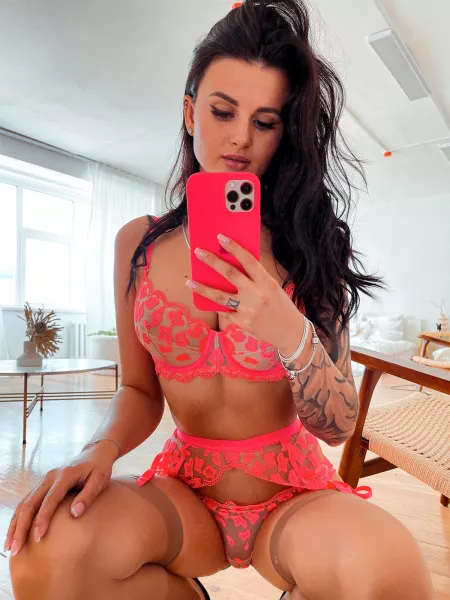 I'm very horny when I see a dick by Powerfull_xo